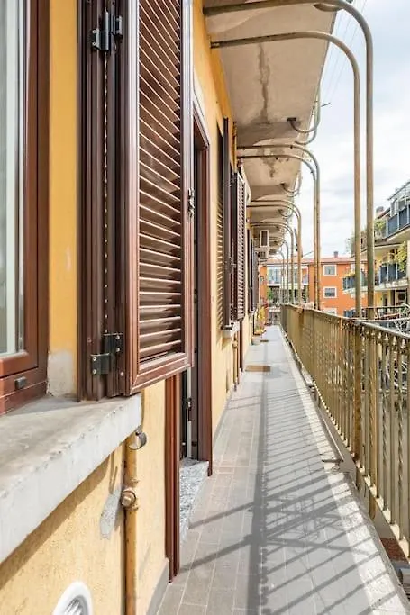 Ferienwohnung Nido A Due Passi Navigli-Bocconi Mailand